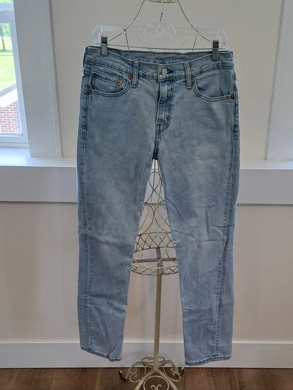 Levi's 511 Red Tab Men's Light Wash Straight Leg Jeans 32×32 Casual Classic.